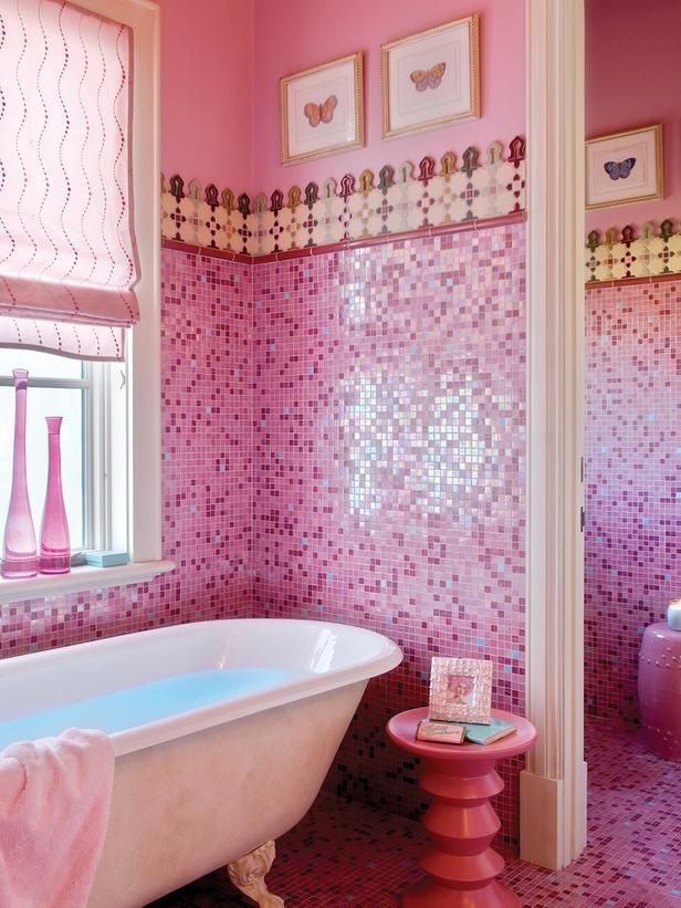 حمامات باللوزن الوردي