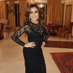 فستان لطيفة