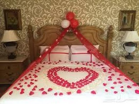 افكار لتزيين غرف النوم لعيد الزواج