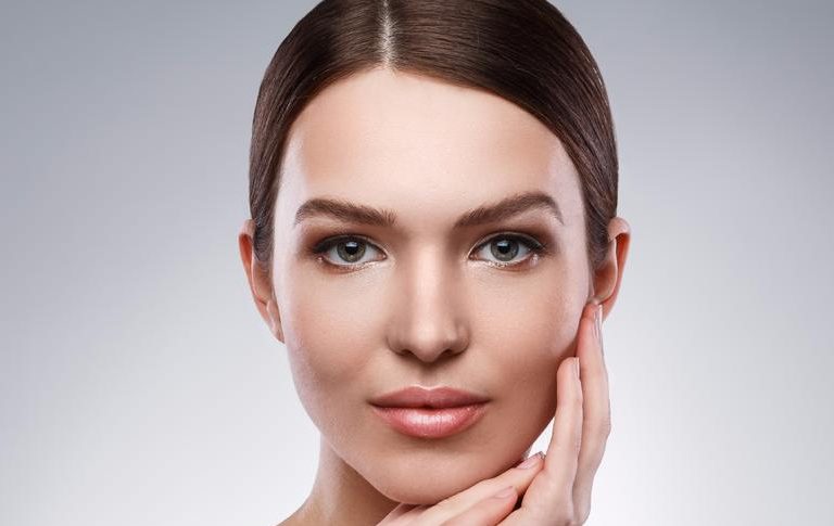 العناية بالبشرة