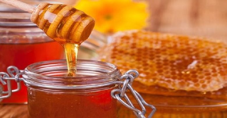 اهم فوائد عسل النحل في علاج ارتجاع المرئ الراقية
